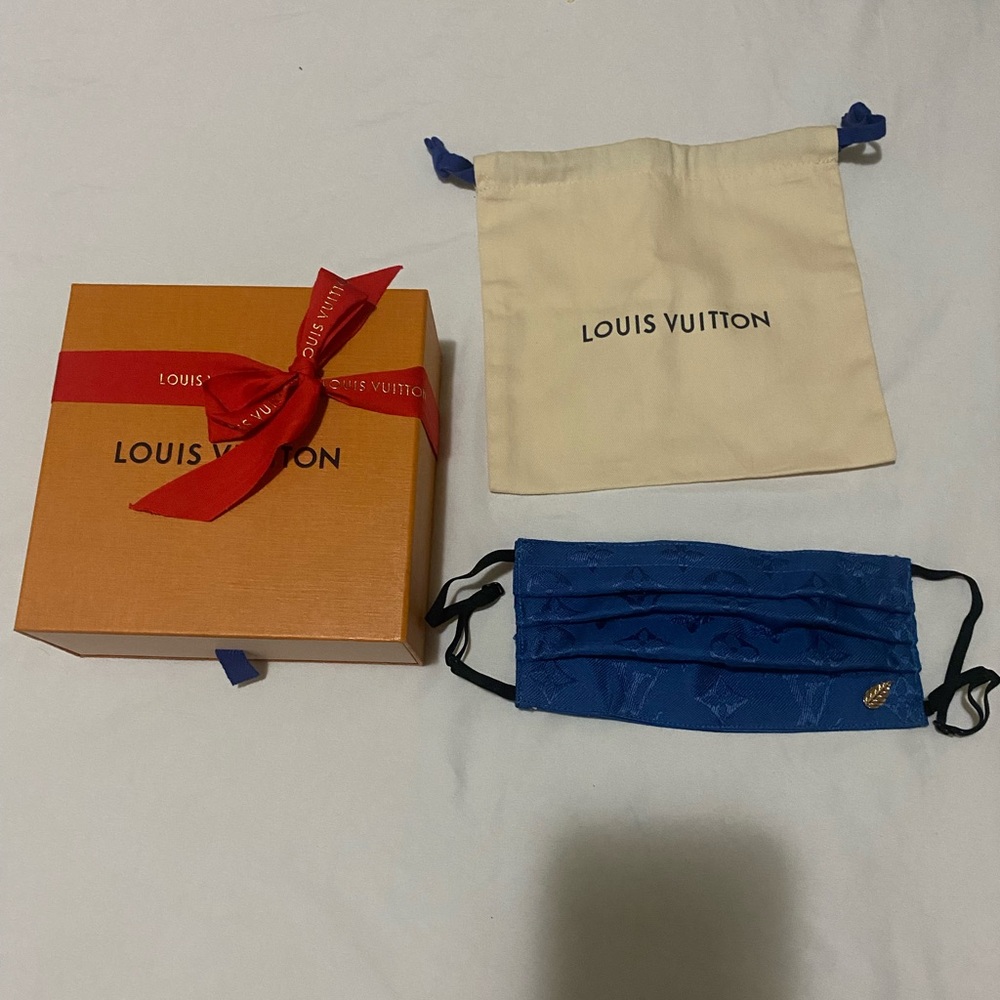 Louis Vuitton DENIM FACE MASK